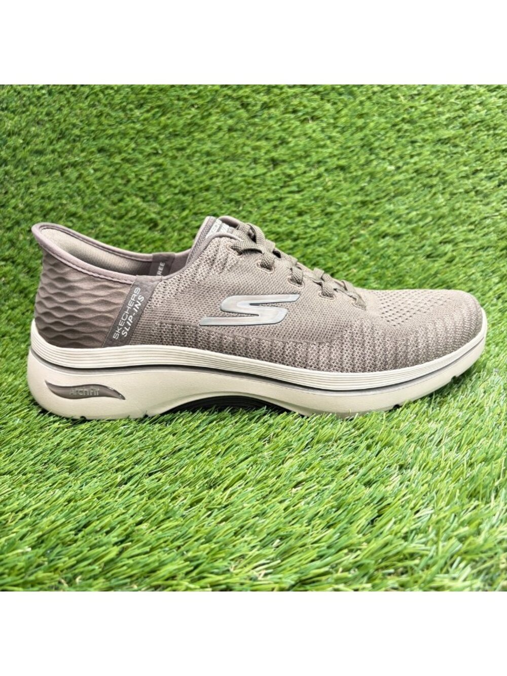 Skechers Arch Fit 2.0 Grand Select Mens Size 10 Taupe Athletic Shoes Sneakers